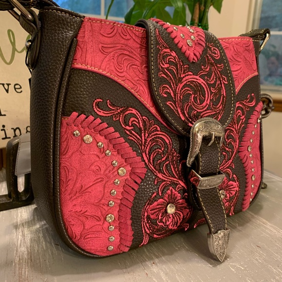 Montana West pink dark brown buckle and rhinestone crossbody NWT - Picture 11 of 16